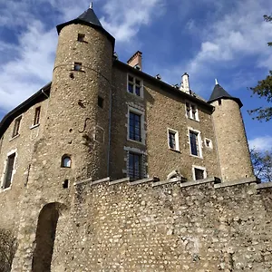 Appartement Château Uriage-chamrousse, Saint-Martin-dʼUriage